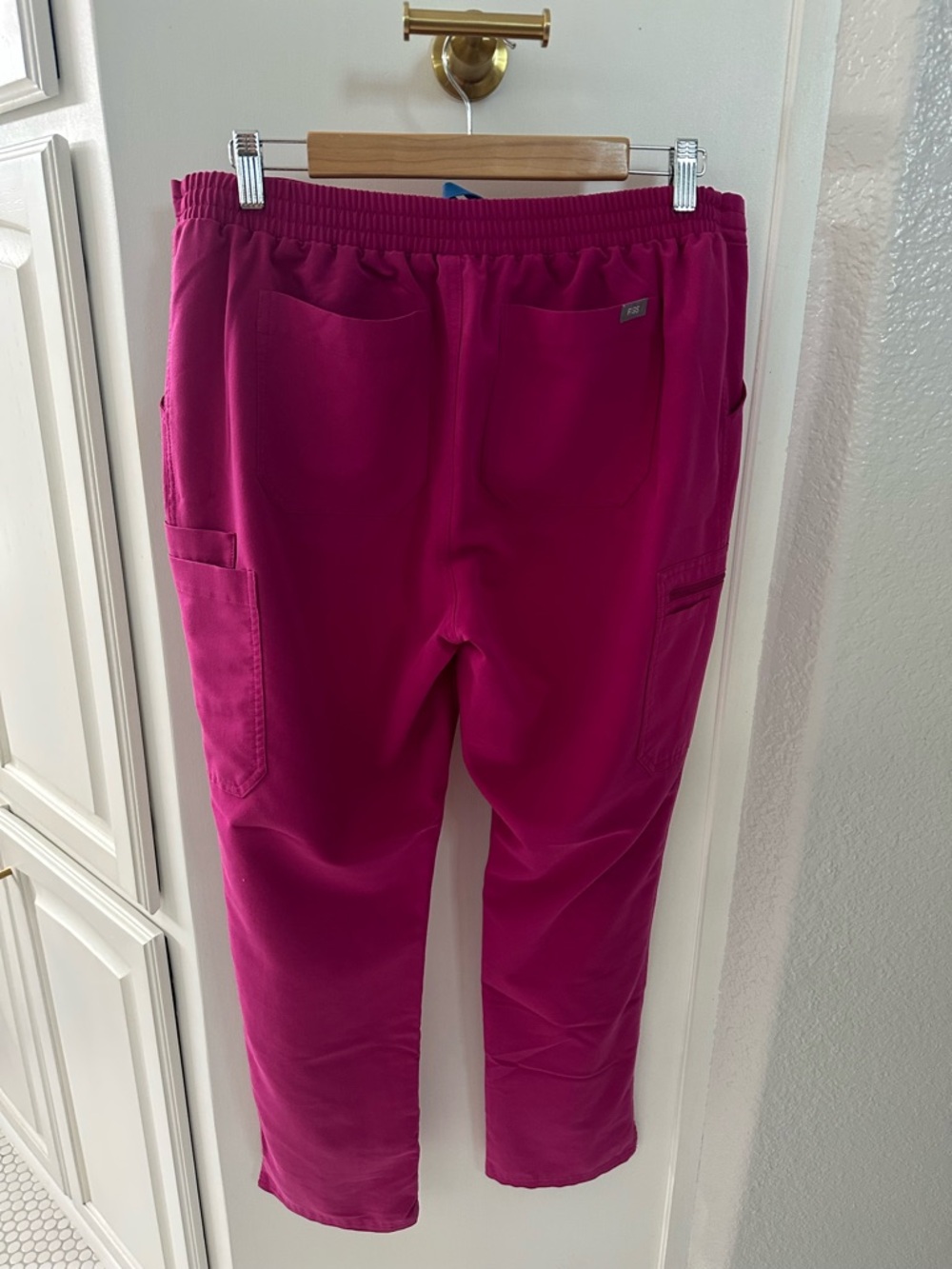 Figs Technical Collection Scrub pant in Magenta with Blue Accent - Picture 2 of 3
